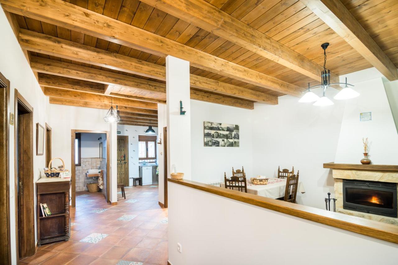 Casa Rural Las Abubillas Mirabueno エクステリア 写真